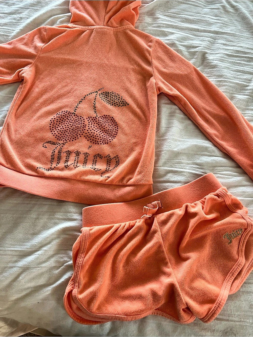 Juicy Couture Girls Velour Hoodie and Shorts Set Orange Girls 6T *KIDS*